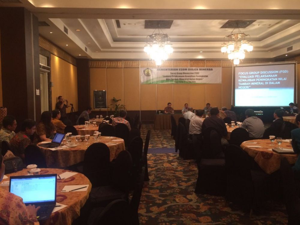 Gallery FGD  “Evaluasi Pelaksanaan Kewajiban Peningkatan Nilai Tambah Mineral di Dalam Negeri” di Yogyakarta 2-3 Juni 2016 9 5