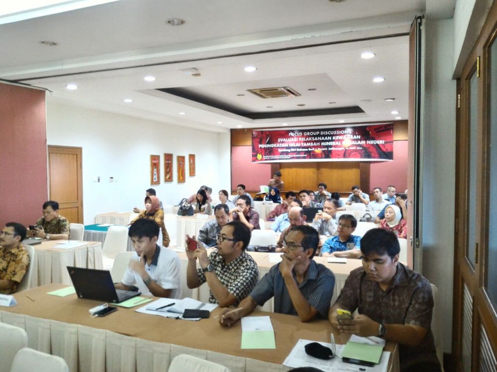 Gallery FGD Evaluasi Pelaksanaan Kewajiban Peningkatan Nilai Tambah Mineral di Dalam Negeri, di Sumedang, tgl 24 Juni 2016 3 5fdefae0_e6ad_498f_94fe_e420d4782f4f_1
