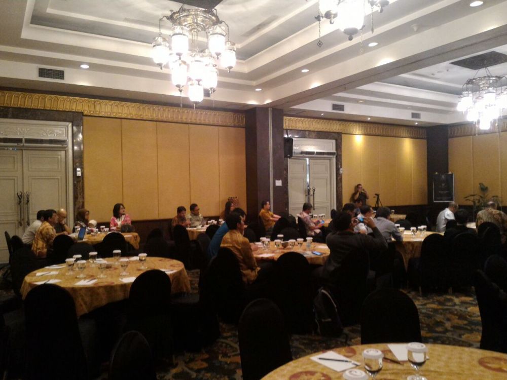 Gallery FGD  “Evaluasi Pelaksanaan Kewajiban Peningkatan Nilai Tambah Mineral di Dalam Negeri” di Yogyakarta 2-3 Juni 2016 5 7eb7ccfa_bbb7_4938_a054_5385a49edb08