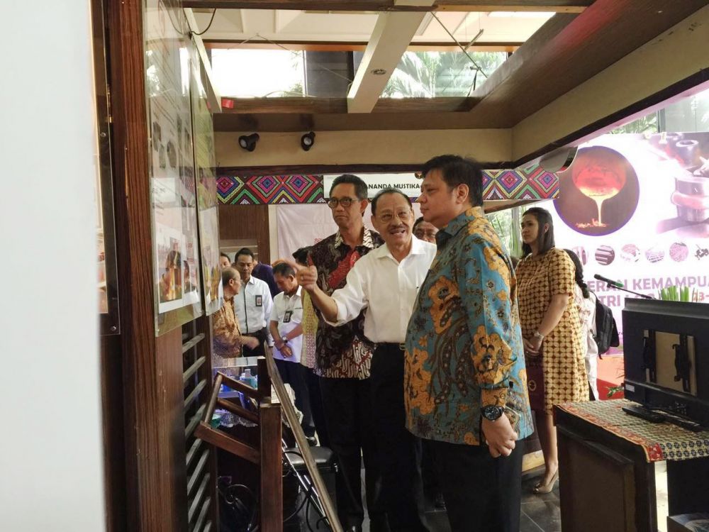 Gallery Pameran kemampuan Industri Maerial Dasar logam Hilir, Tanggal 2308-2608, di Kemenperin 4 img_20160824_wa0017