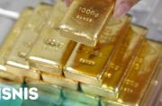 Emas Turun Jelang Rilis Risalah Pertemuan FOMC
