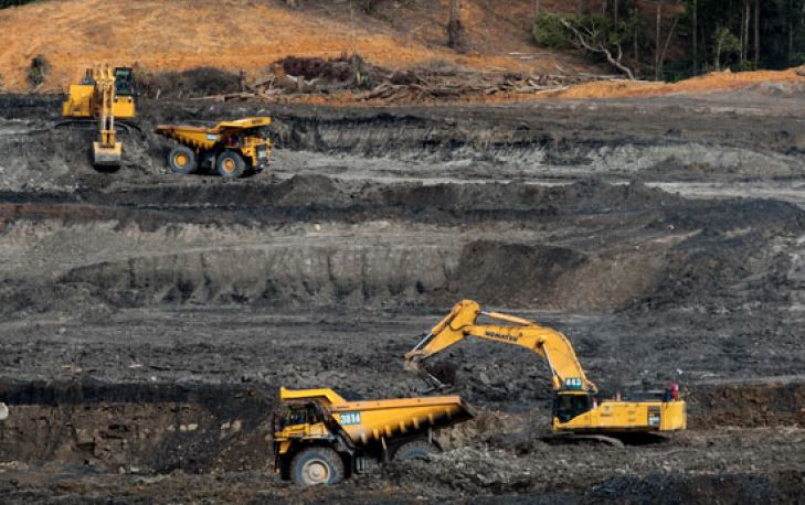 ESDM: Proyek Smelter Banyak Molor, UU Minerba Perlu Direvisi