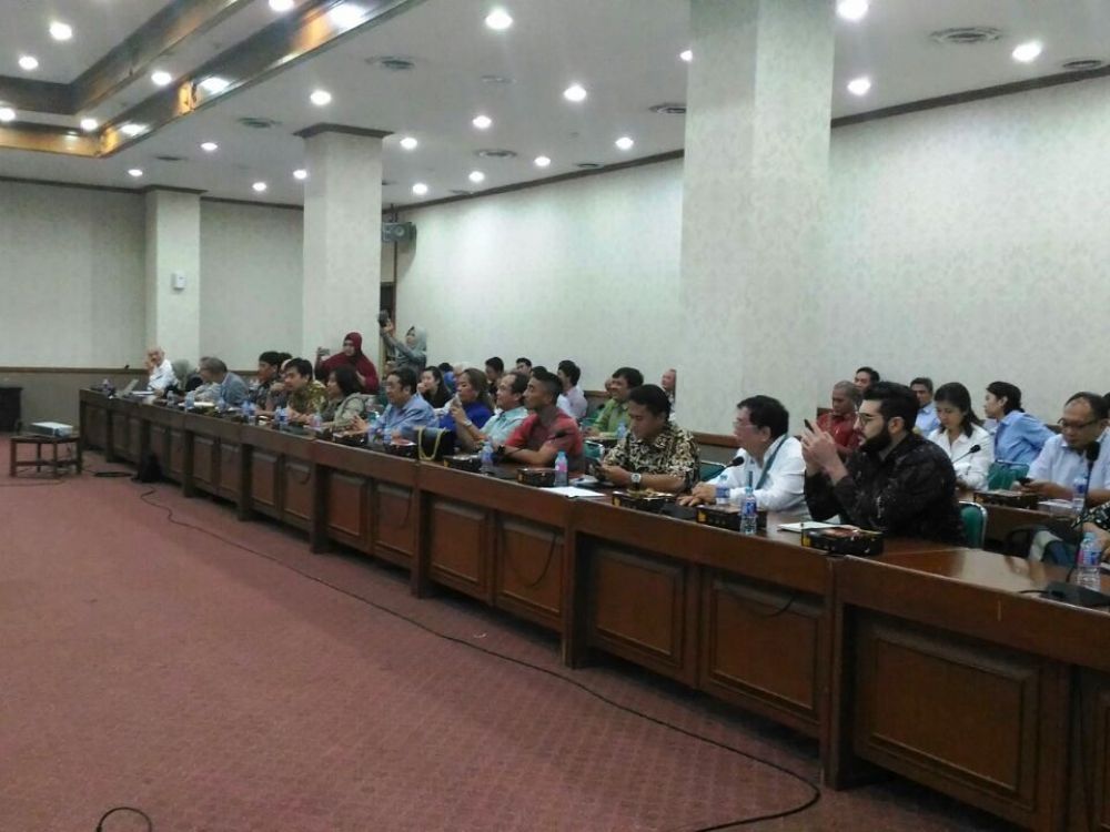 Gallery FGD Pengembangan Industri Smelter, di Gedung Kemenperin, 19 Oktober 2016 3 whatsapp_image_2016_10_19_at_20_55_09