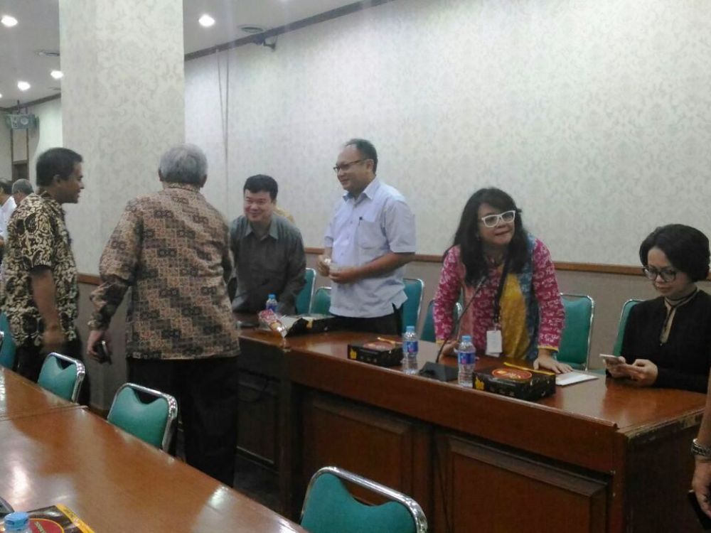Gallery FGD Pengembangan Industri Smelter, di Gedung Kemenperin, 19 Oktober 2016 4 whatsapp_image_2016_10_19_at_20_55_12