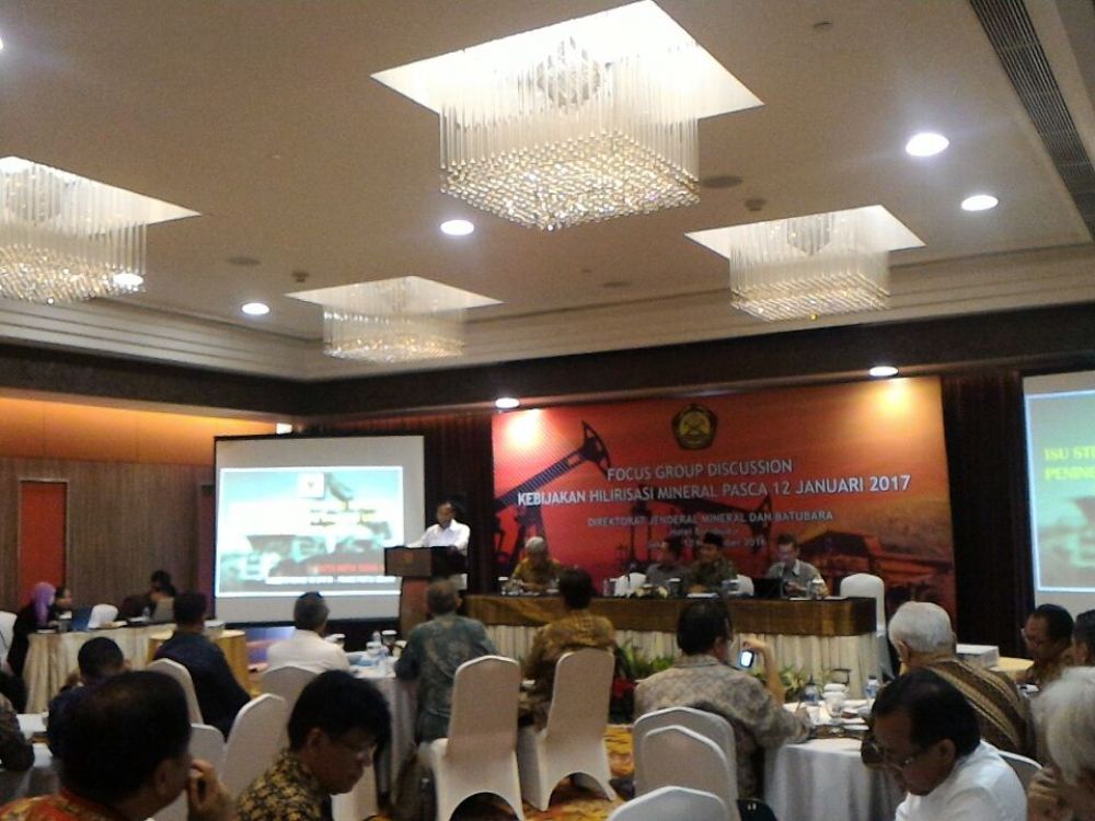 Gallery FGD Kebijakan Hilirisasi Mineral Pasca 12 Jan 2017, di Hotel Borobudur, tanggal 10 Nov 2016 4 whatsapp_image_2016_11_10_at_09_55_12