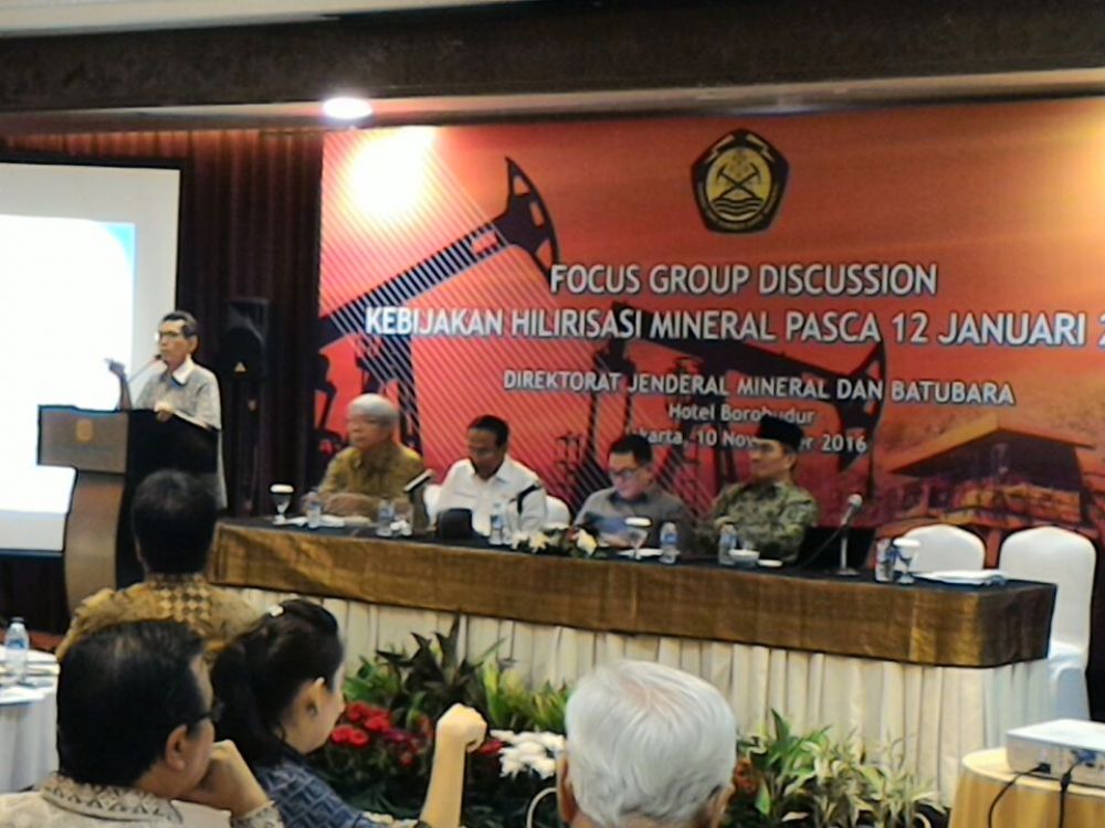Gallery FGD Kebijakan Hilirisasi Mineral Pasca 12 Jan 2017, di Hotel Borobudur, tanggal 10 Nov 2016 6 whatsapp_image_2016_11_10_at_10_53_54