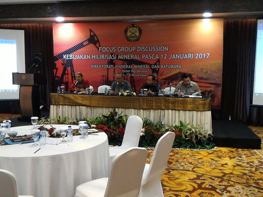 Gallery FGD Kebijakan Hilirisasi Mineral Pasca 12 Jan 2017, di Hotel Borobudur, tanggal 10 Nov 2016 8 whatsapp_image_2016_11_10_at_13_59_25
