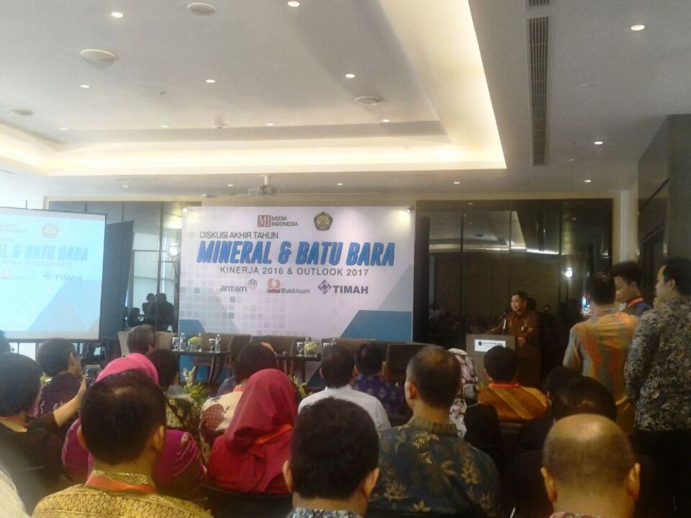 Gallery Diskusi Akhir Tahun MINERAL DAN BATU BARA  CAPAIAN KINERJA 2016 DAN OUTLOOK 2017, 20 Des 2016 3 whatsapp_image_2016_12_20_at_13_48_35