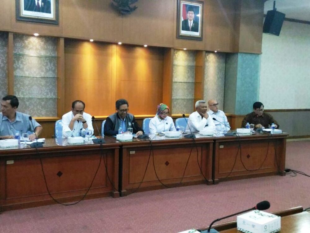 Gallery FGD Ketenagakerjaan di sektor Industri Smelter, Gedung Kemenperin,28 Des 2016 3 whatsapp_image_2016_12_28_at_09_51_02