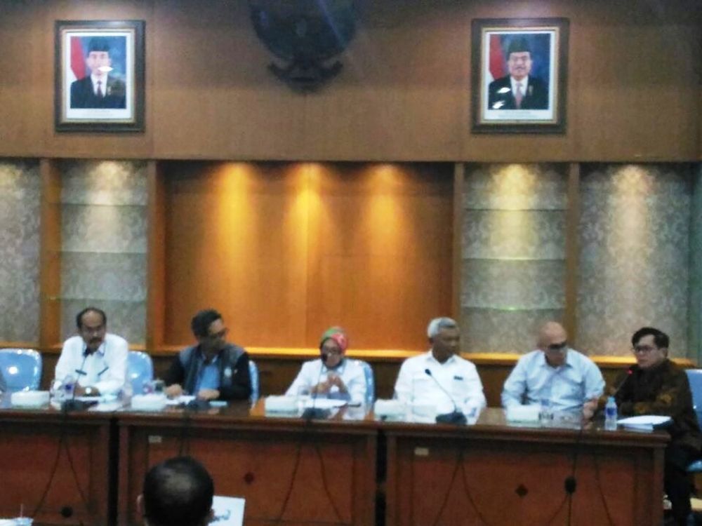 Gallery FGD Ketenagakerjaan di sektor Industri Smelter, Gedung Kemenperin,28 Des 2016 4 whatsapp_image_2016_12_28_at_09_51_03