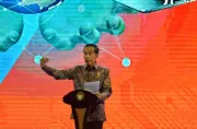 Tolak Klaim Nasionalis Ekonomi Jokowi Buka Kran Bagi Investor Asing