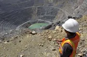 SMELTER MINERAL Amman Mineral Pastikan Kapasitas 13 Juta Ton