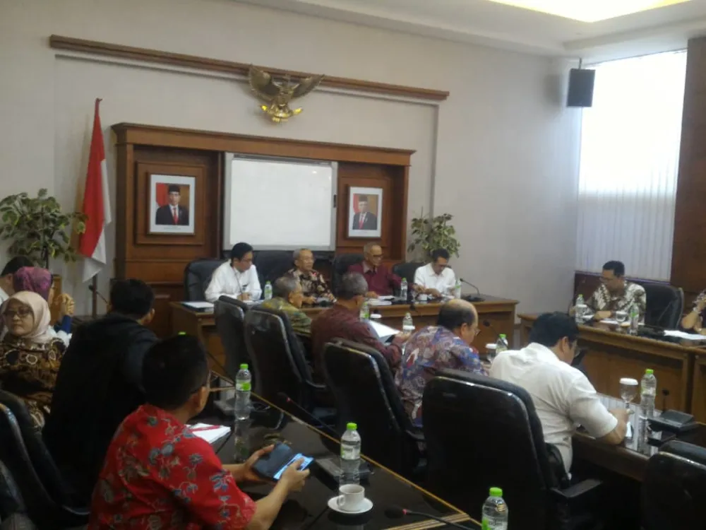 Gallery Rapat implementasi permendag no 84 2019, Jakarta, 9 Des 2019 7 whatsapp_image_2019_12_09_at_07_38_56