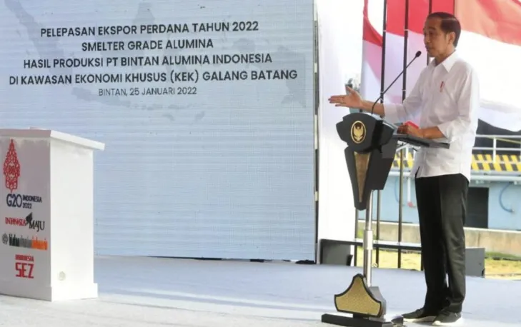Lepas Ekspor Smelter Grade Alumina, Jokowi: Kita Harapkan Semua Bahan Mentah Kita Olah Sendiri di Tanah Air
